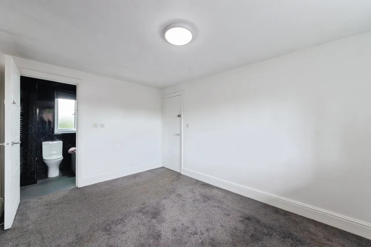 Warwick Road, Acocks Green, Birmingham, West Midlands, B27, photo 6