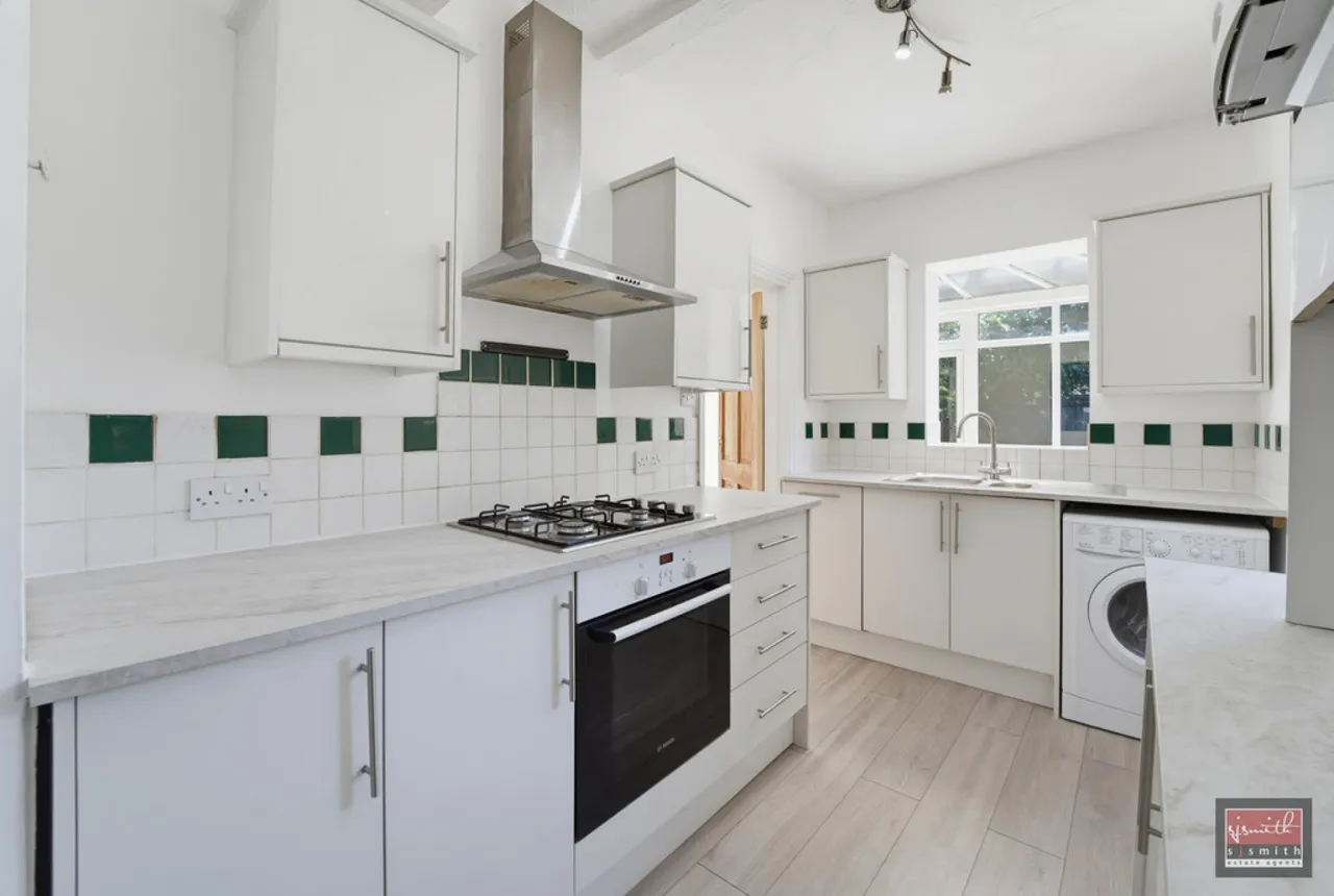 Ruskin Road, Staines-upon-Thames, TW18, photo 7