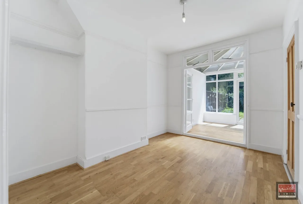 Ruskin Road, Staines-upon-Thames, TW18, photo 6