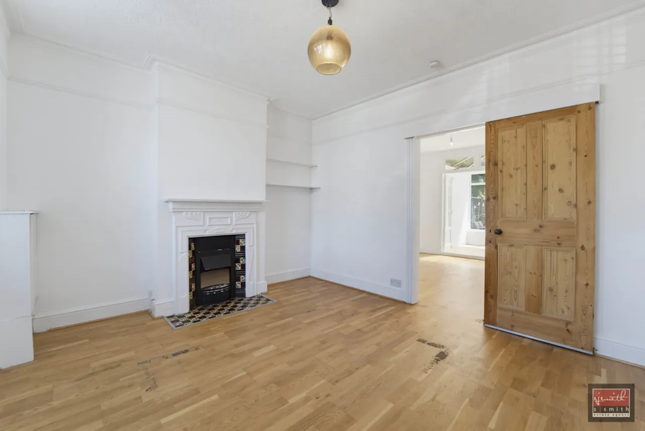 Ruskin Road, Staines-upon-Thames, TW18, photo 4