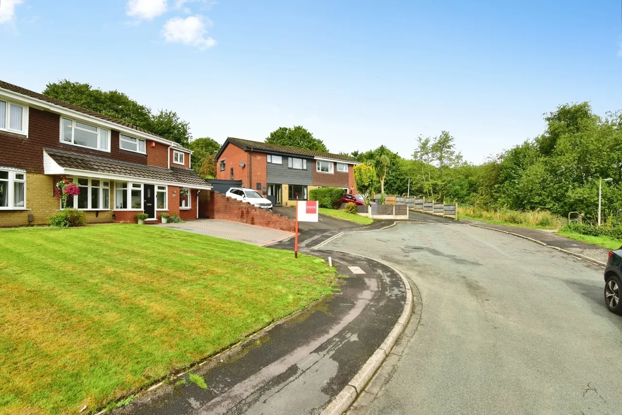 Dorridge Grove, Newcastle, Staffordshire, ST5, photo 24