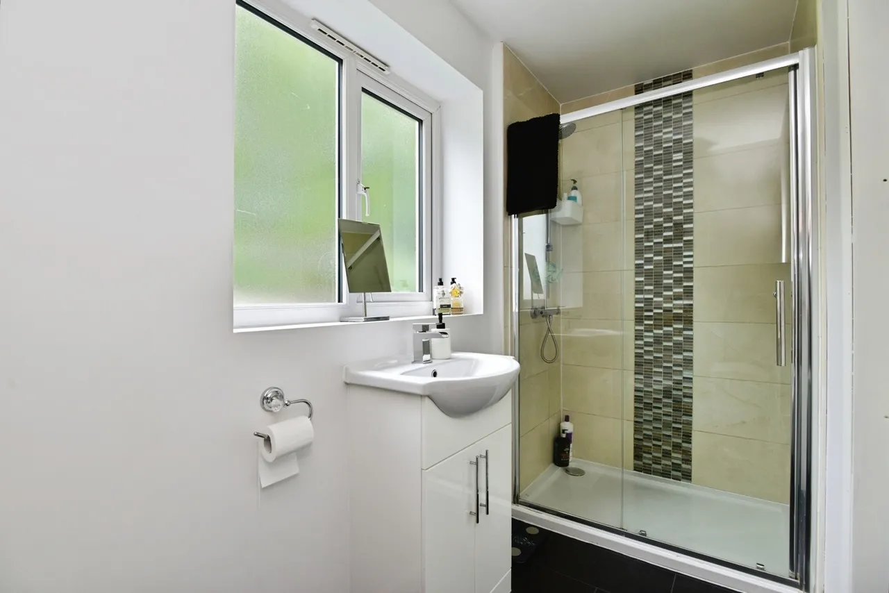 Dorridge Grove, Newcastle, Staffordshire, ST5, photo 17