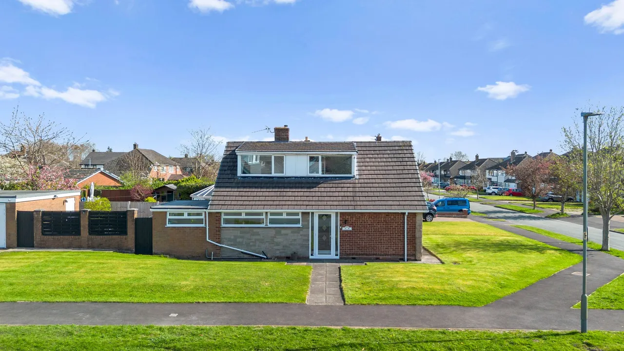 Ennerdale Avenue, Ashton-In-Makerfield, Wigan, Wigan, WN4 8BA, photo 6