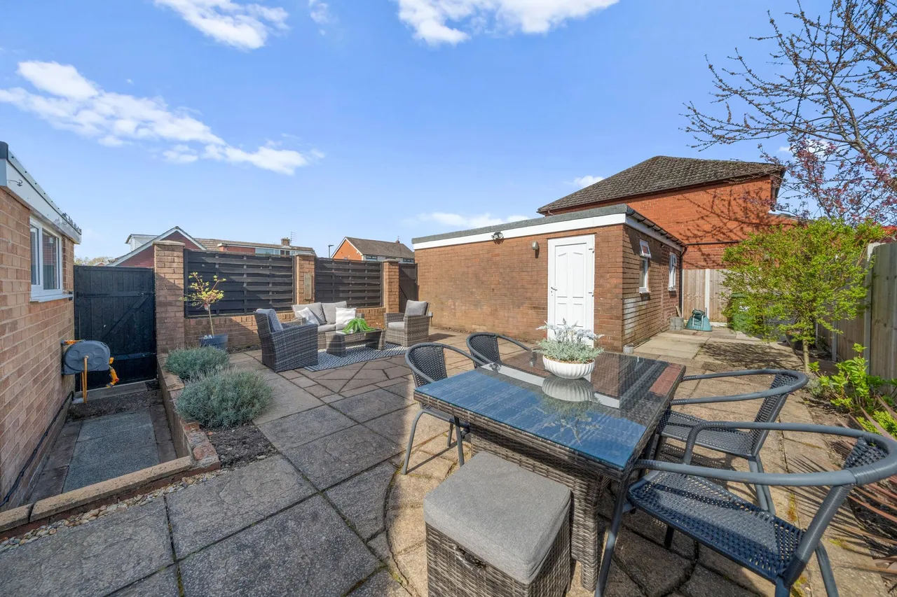 Ennerdale Avenue, Ashton-In-Makerfield, Wigan, Wigan, WN4 8BA, photo 25