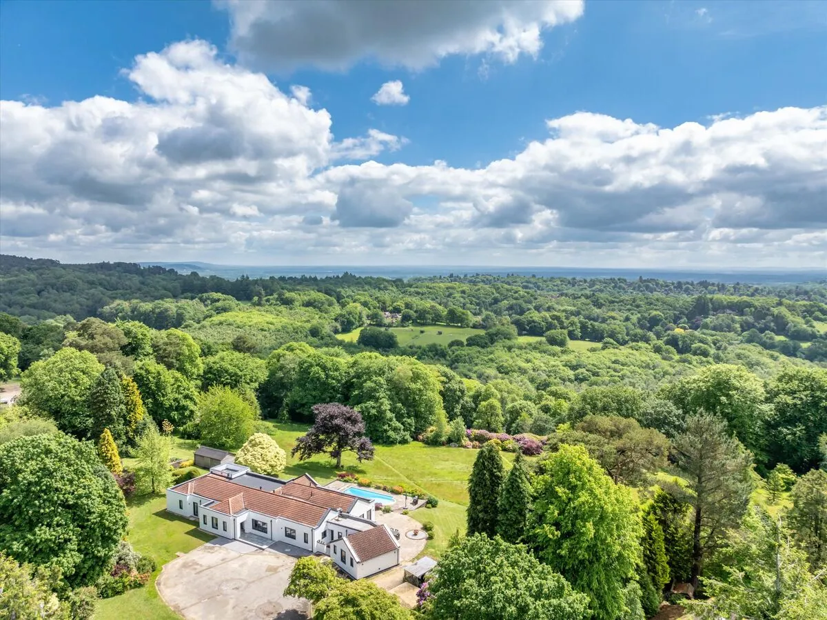 house for sale, Farnham Lane, Haslemere, GU27