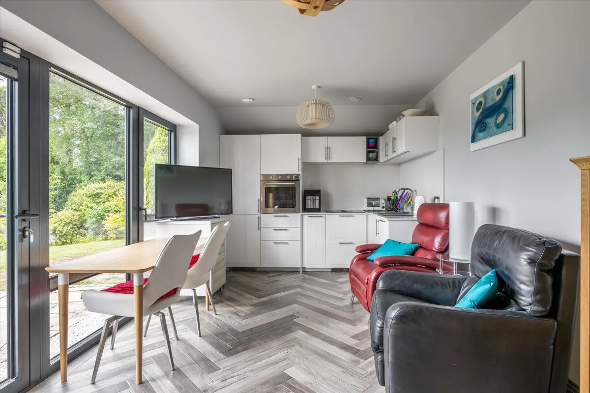 Farnham Lane, Haslemere, GU27, photo 15