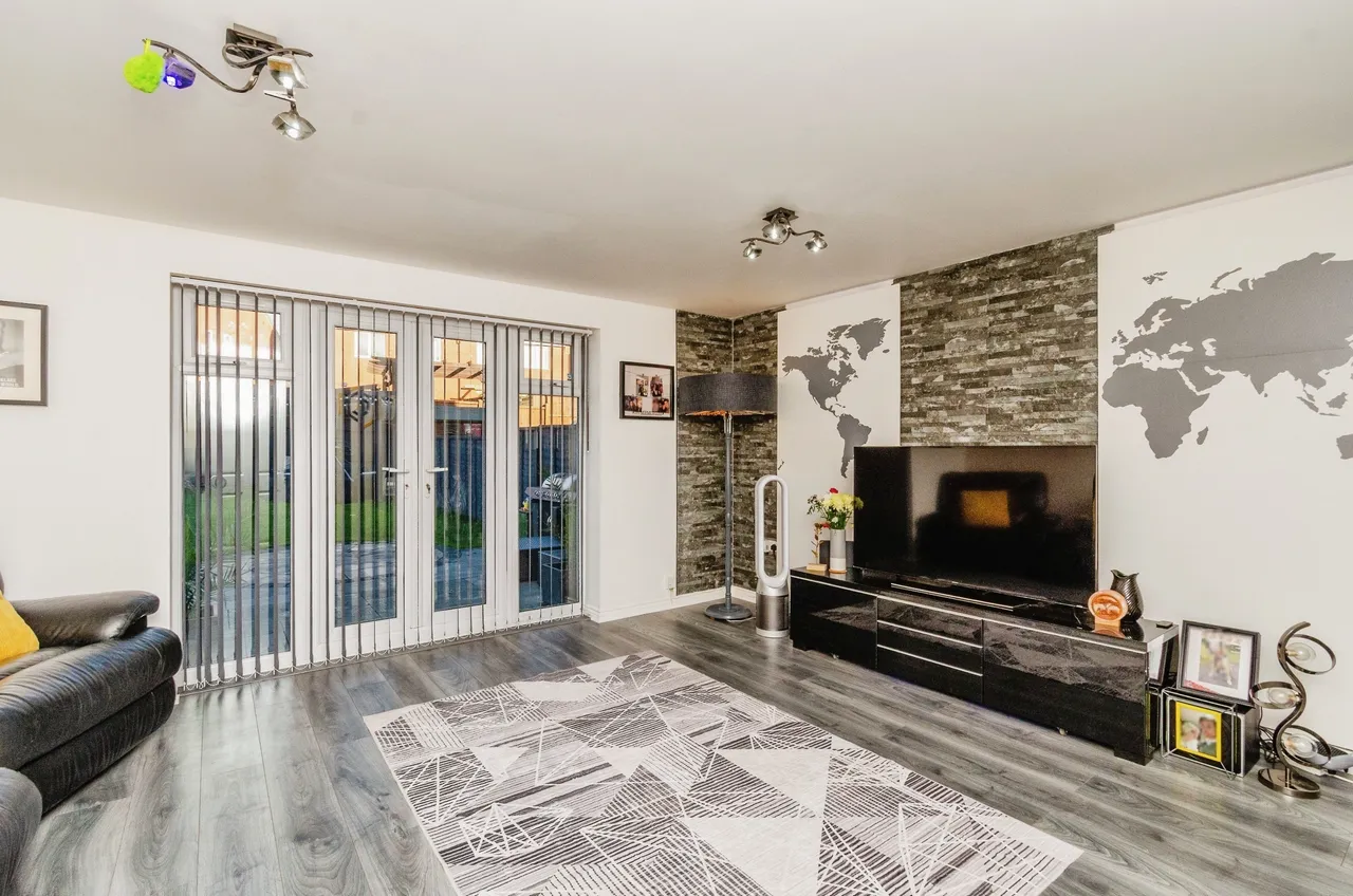 Yorkshire Grove, Walsall, West Midlands, WS2, photo 3