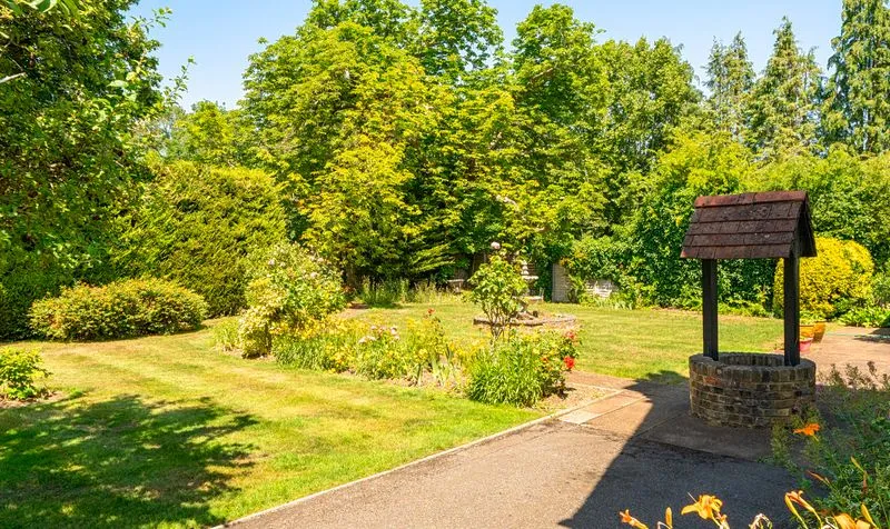 Epsom Road, Ashtead, KT21, photo 9