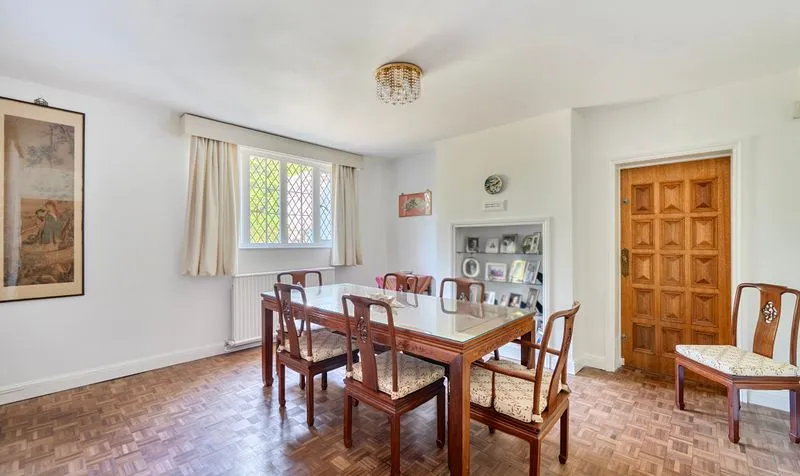 Epsom Road, Ashtead, KT21, photo 21