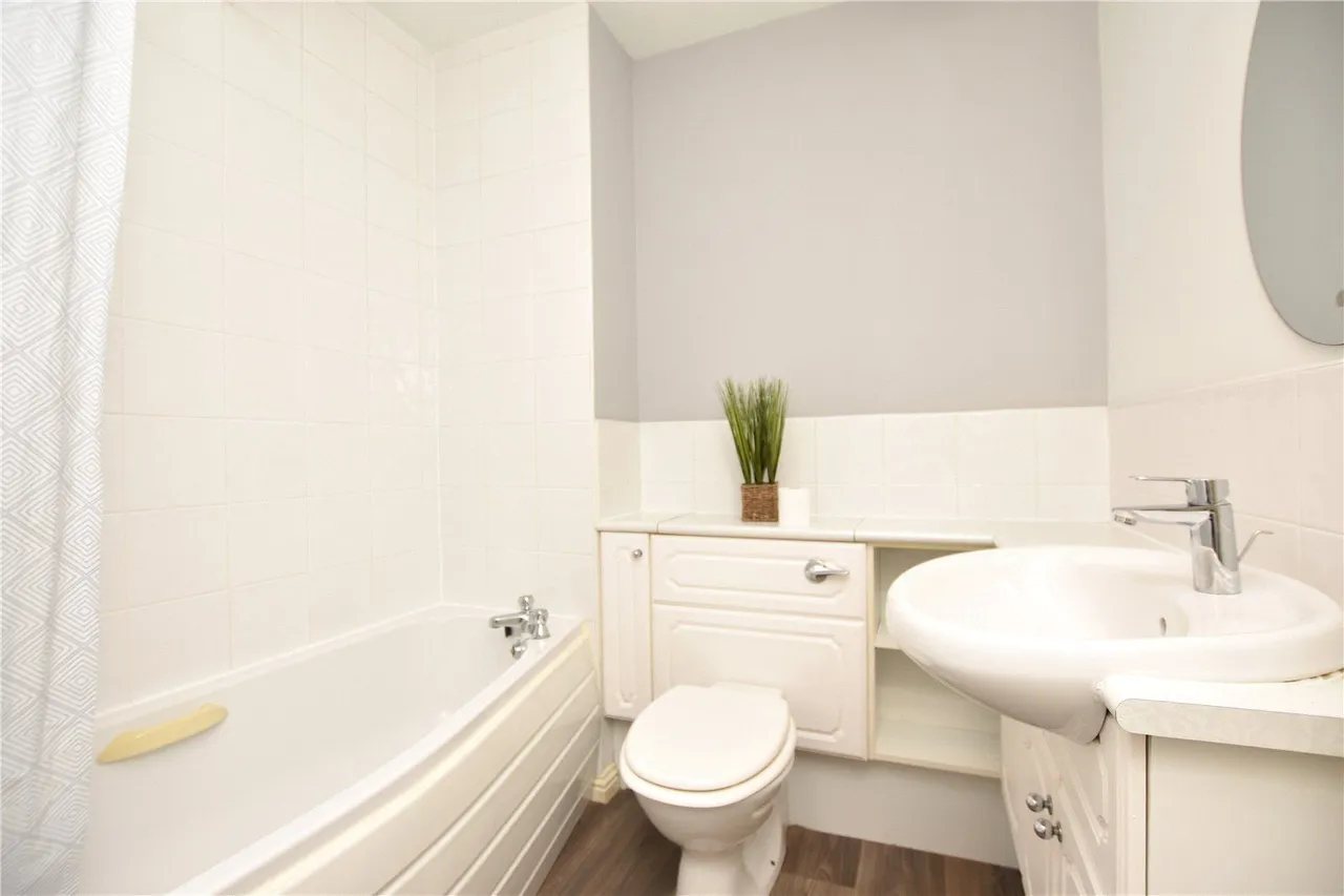 Turnberry Gardens, Tingley, WF3, photo 9