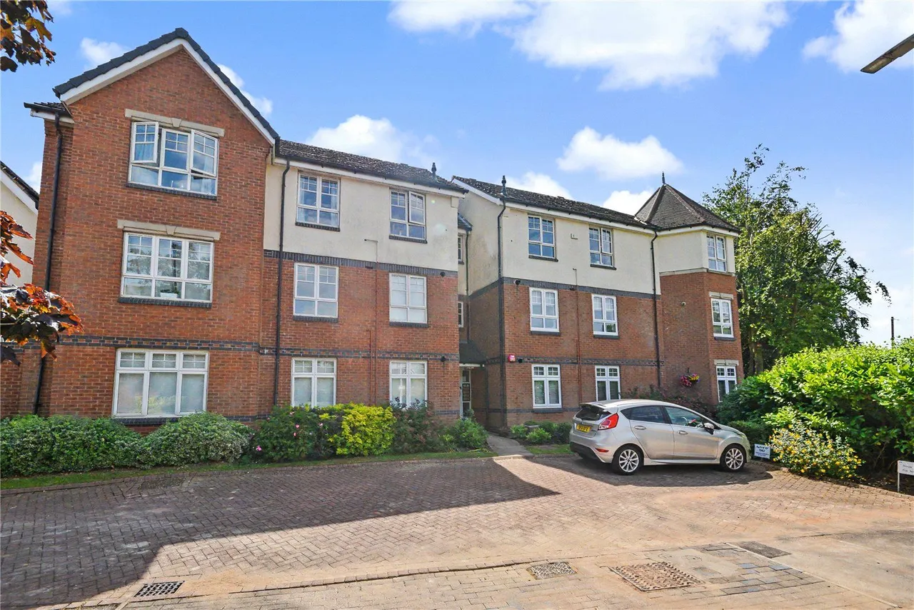Turnberry Gardens, Tingley, WF3, photo 11