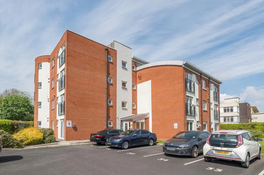 Chester Road, Stretford, M32, photo 15