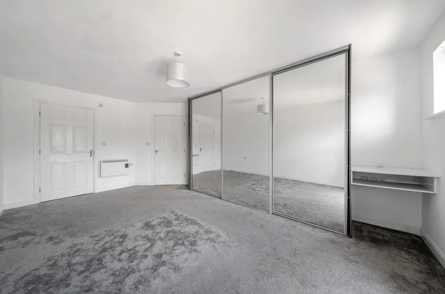 Chester Road, Stretford, M32, photo 13