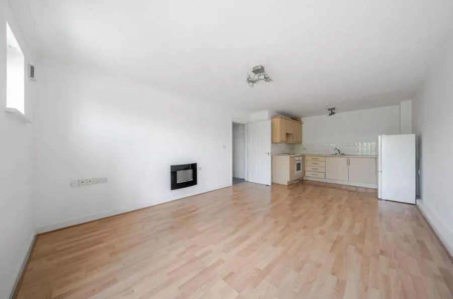 Chester Road, Stretford, M32, photo 6