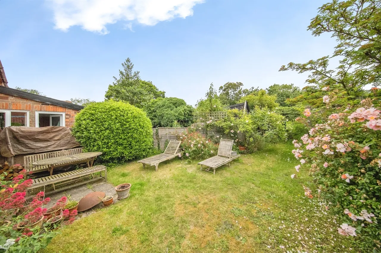 Long Row, Chillesford, IP12, photo 12