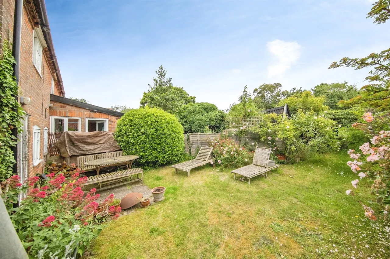 Long Row, Chillesford, IP12, photo 15