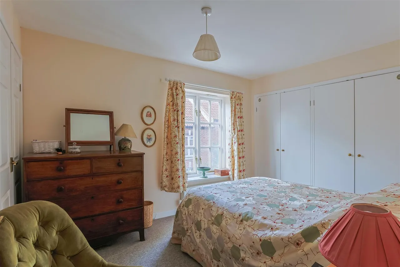 Brookhouse Street, Poundbury, DT1, photo 6
