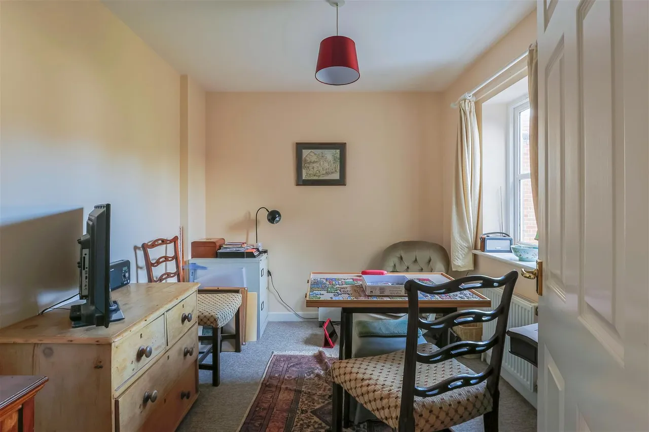 Brookhouse Street, Poundbury, DT1, photo 9