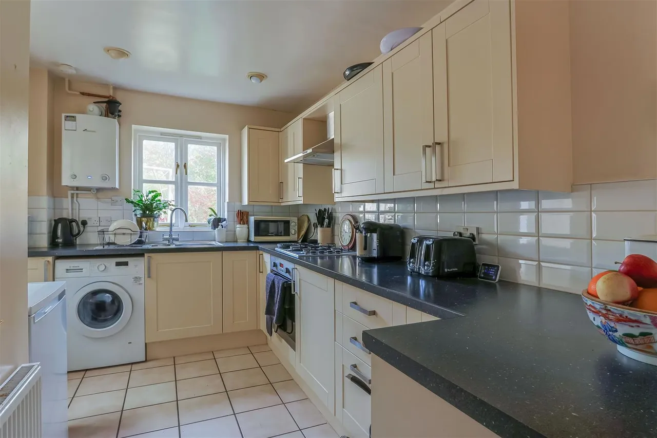 Brookhouse Street, Poundbury, DT1, photo 19