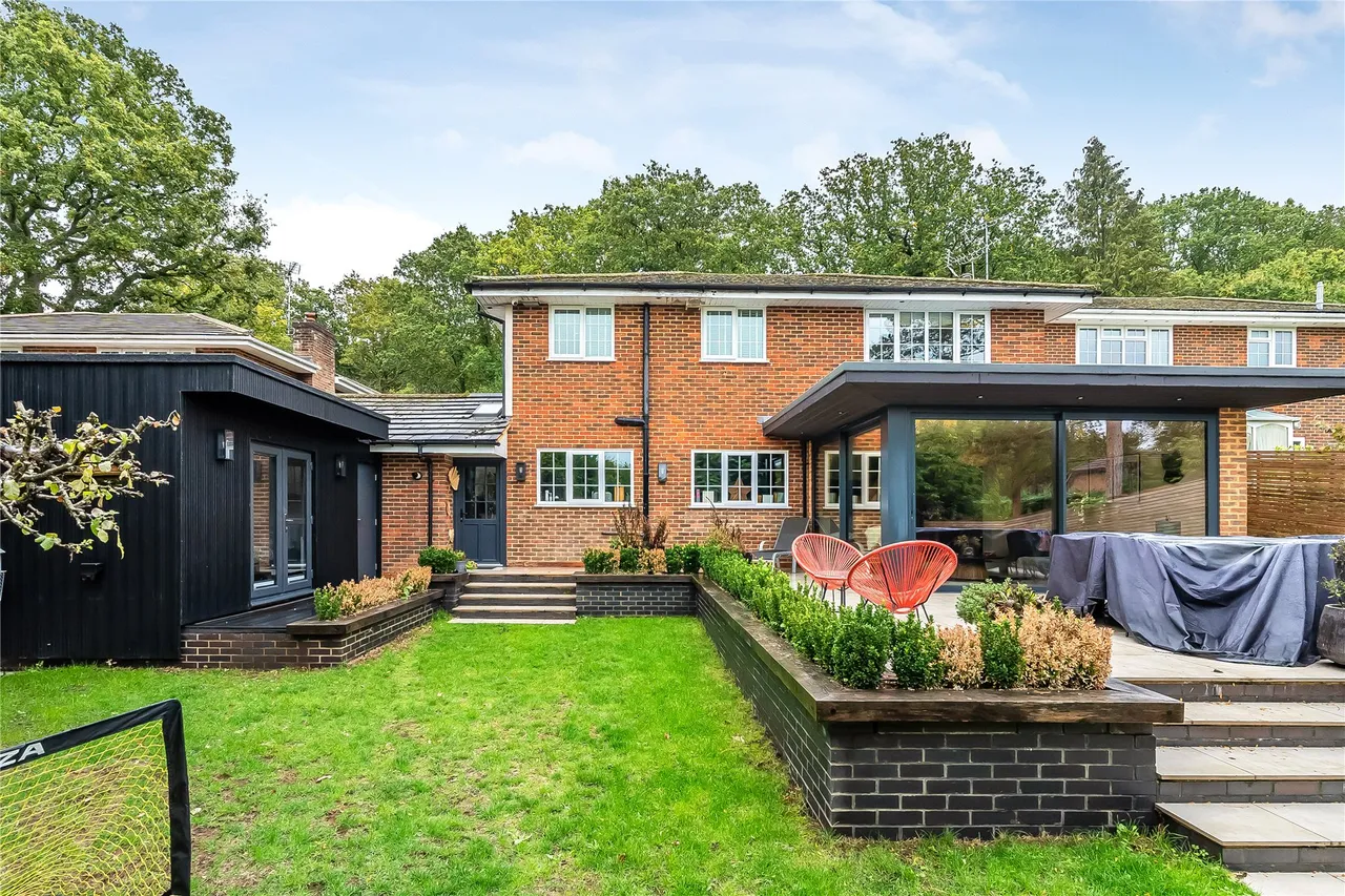 Wanborough Lane, Cranleigh, GU6, photo 31