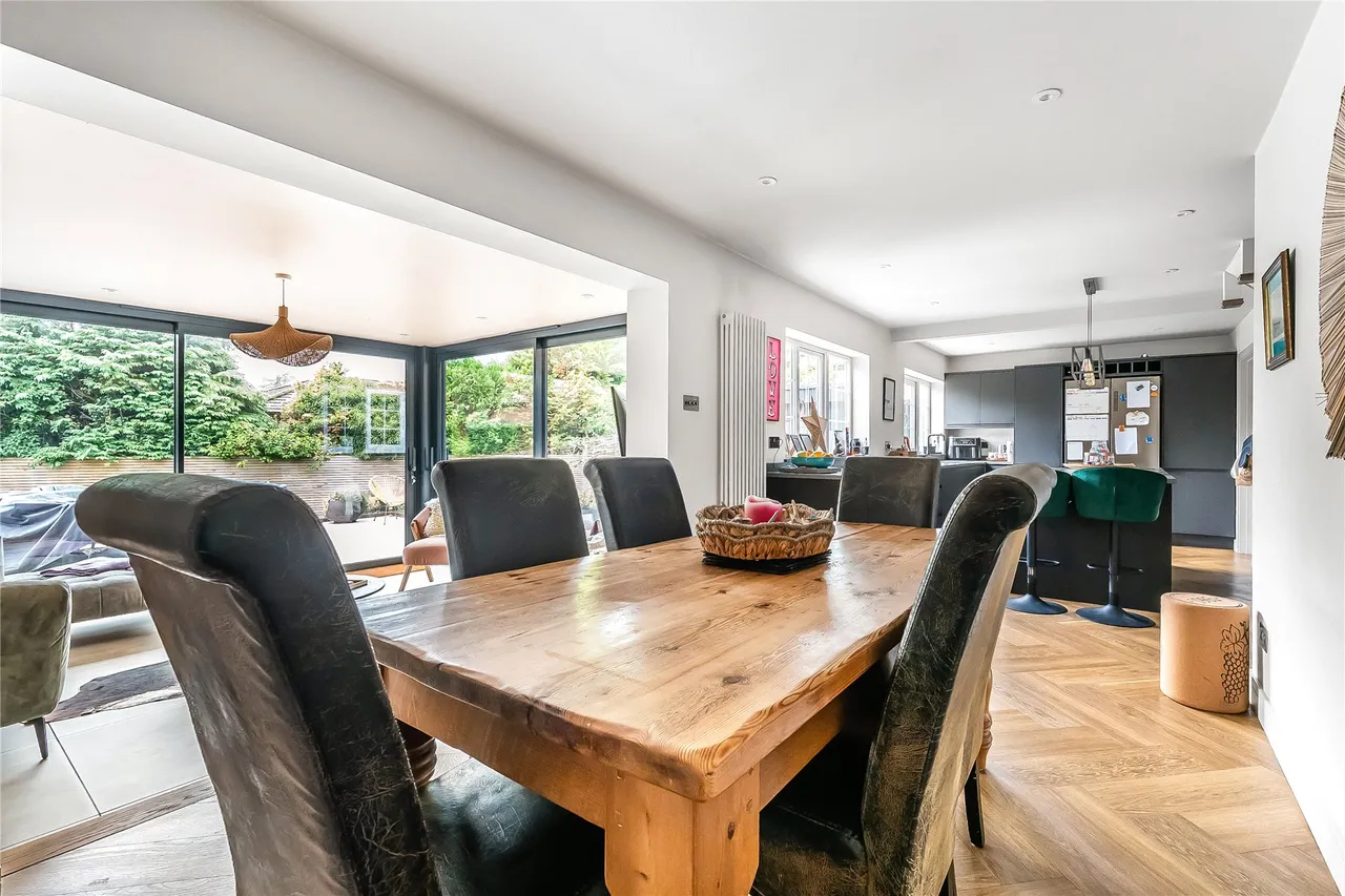 Wanborough Lane, Cranleigh, GU6, photo 23