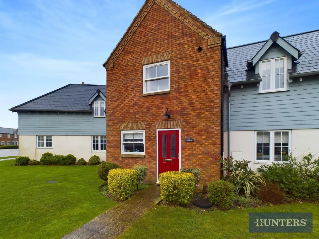 2 bed house for sale, Sunrise Drive, The Bay, YO14