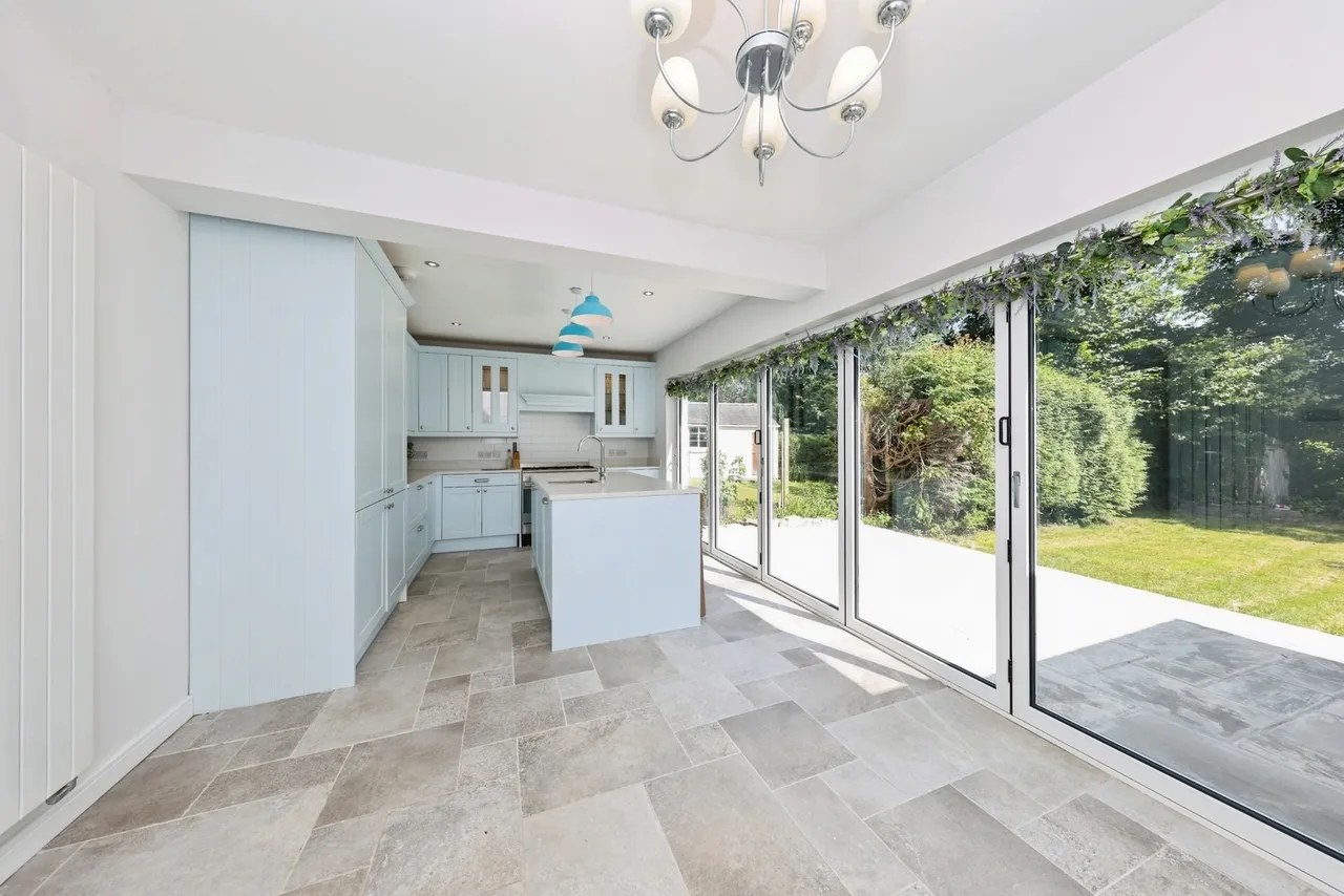 Bronwydd Road, Carmarthen, SA31, photo 2