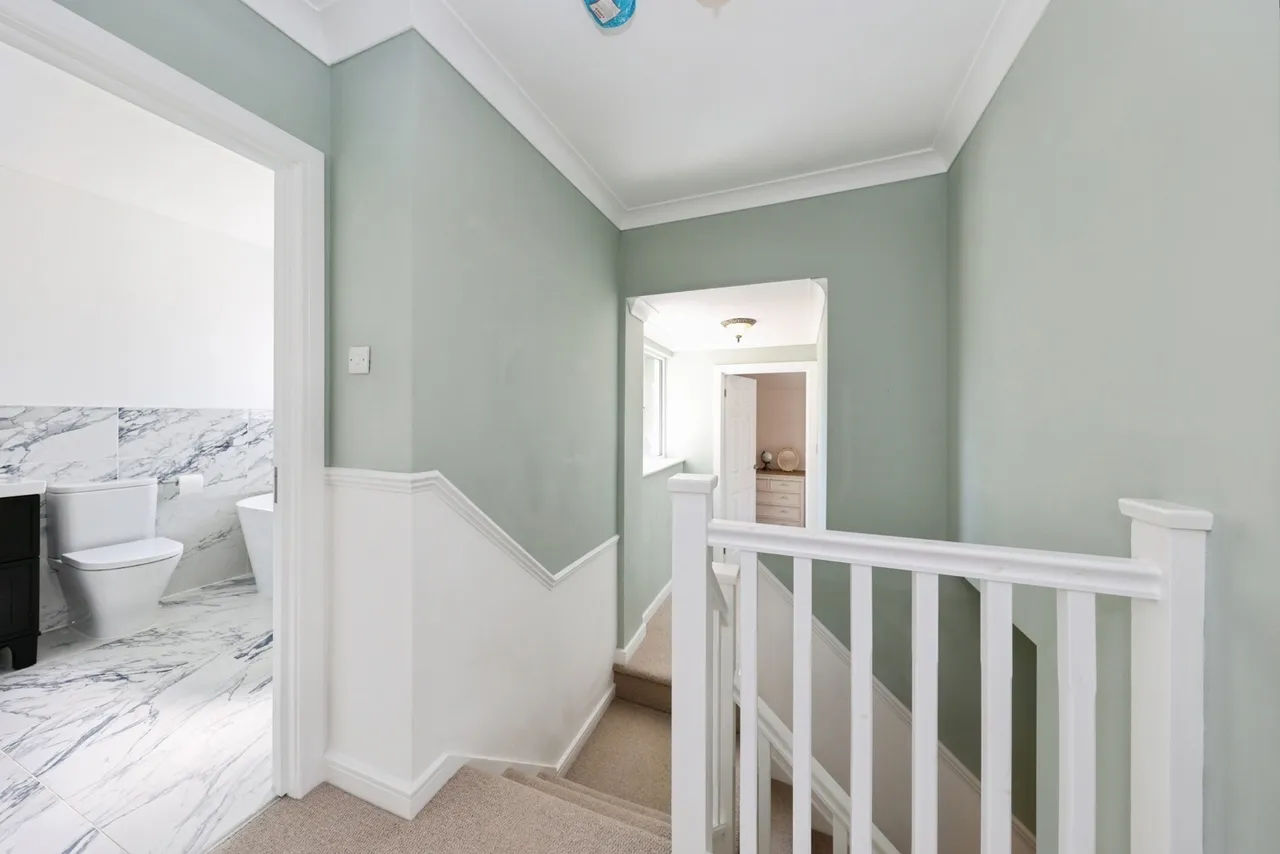 Bronwydd Road, Carmarthen, SA31, photo 18