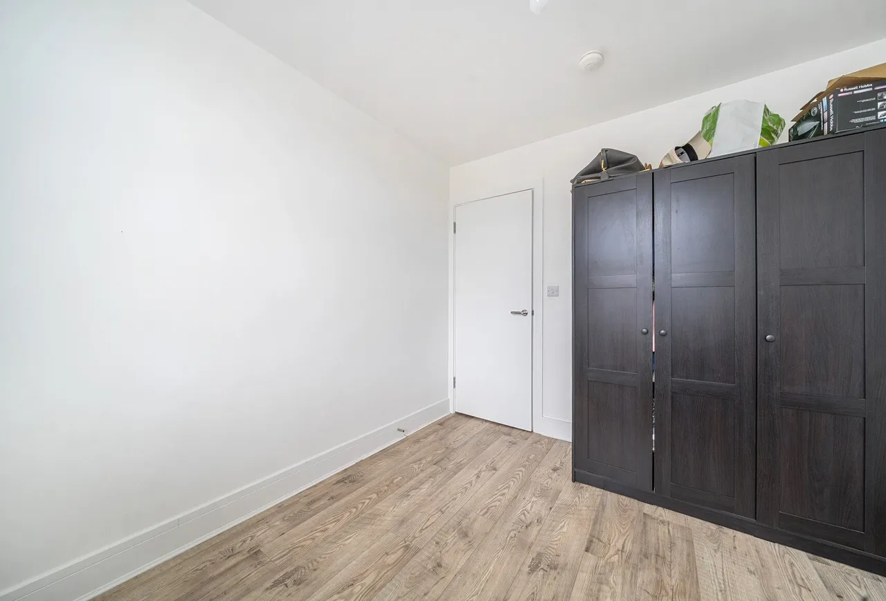 London Road, Cheam, SM3 9AE, photo 12