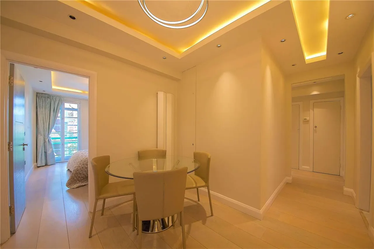 Gloucester Place, London, NW1, photo 5