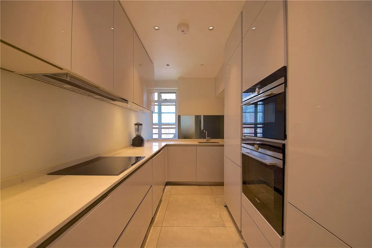Gloucester Place, London, NW1, photo 4