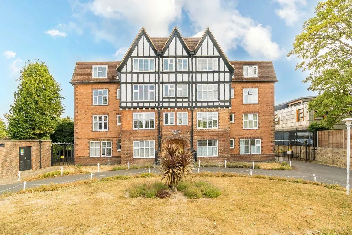 1 bed flat to rent, Streatham Close, SW16