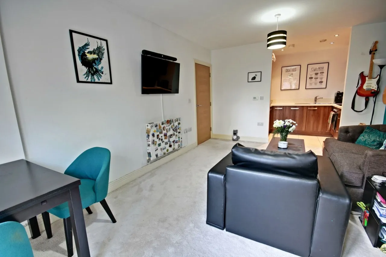 Woodmill Close, London, SW15, photo 2