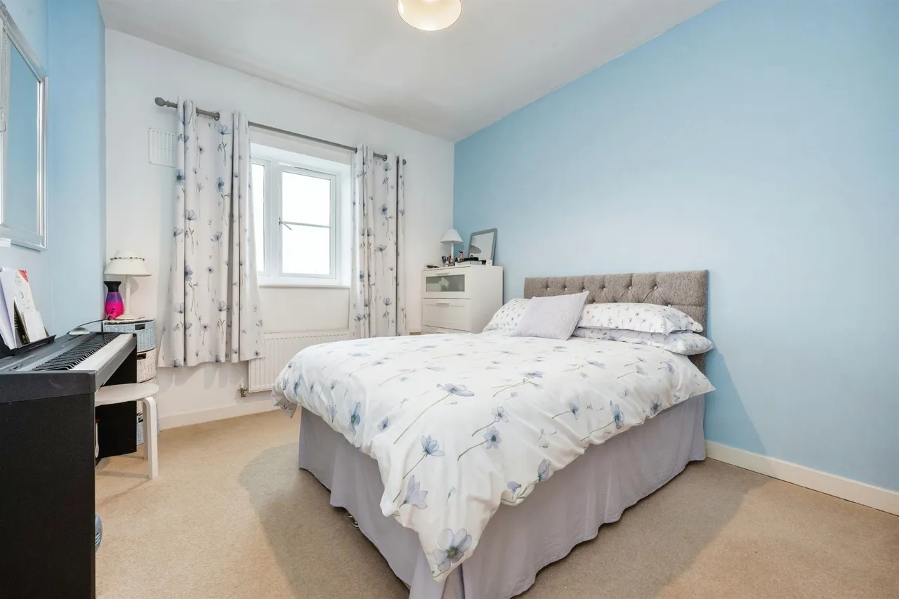 Daimler Drive, Dunstable, LU6, photo 8