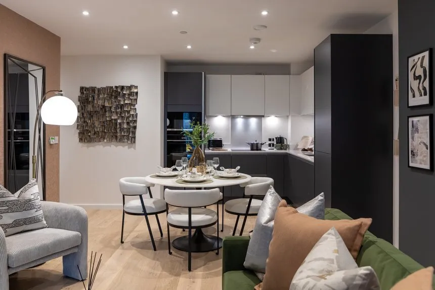 2 bed house for sale, Crogsland Road, London, NW1
