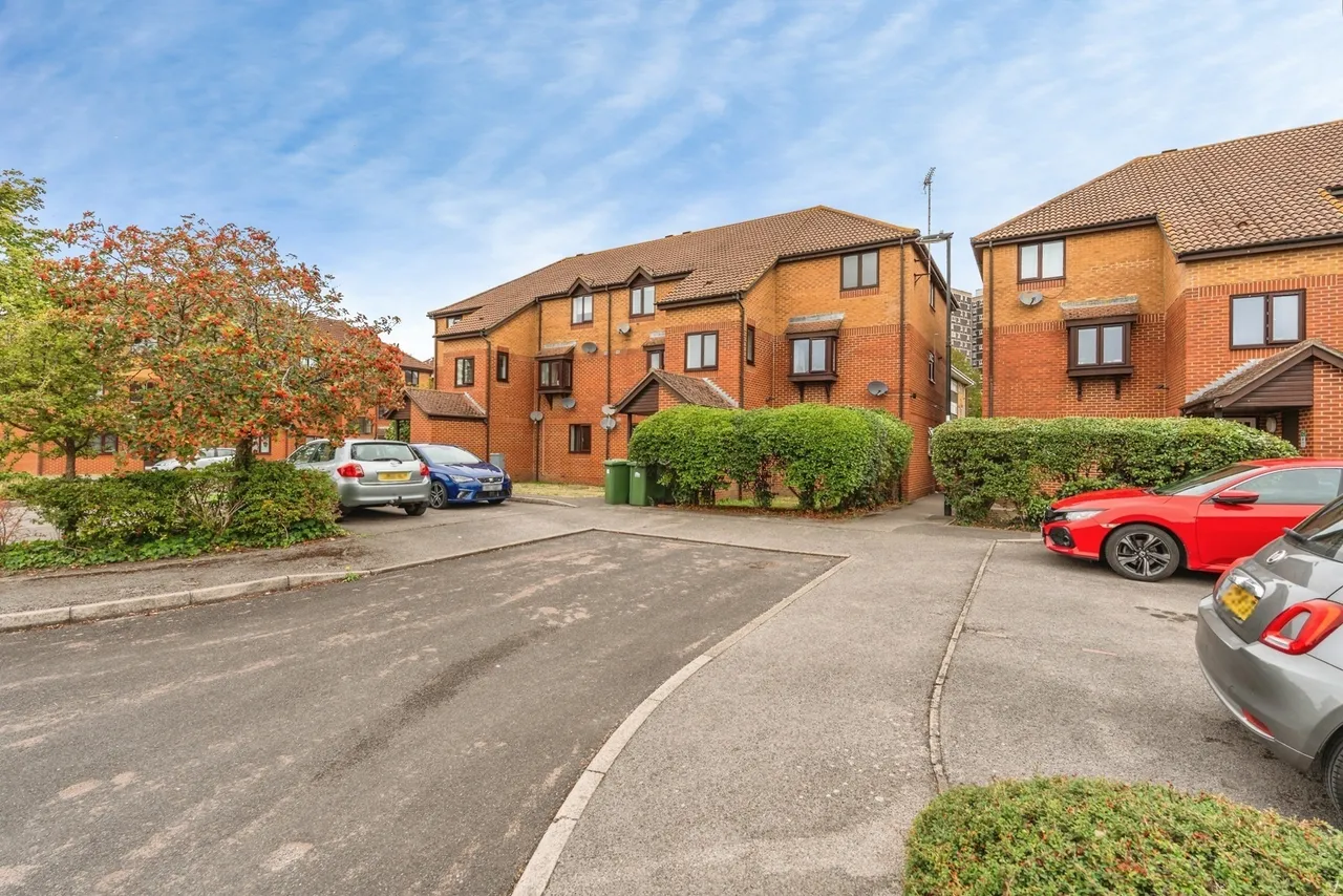 Brunel Road, Redbridge, SO15, photo 3