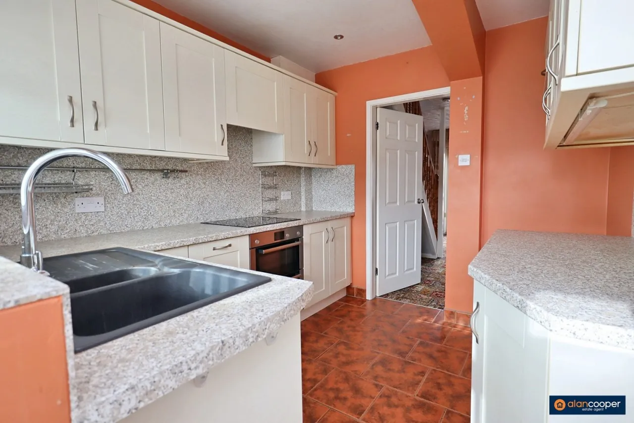 Joseph Luckman Road, Bedworth, CV12, photo 8
