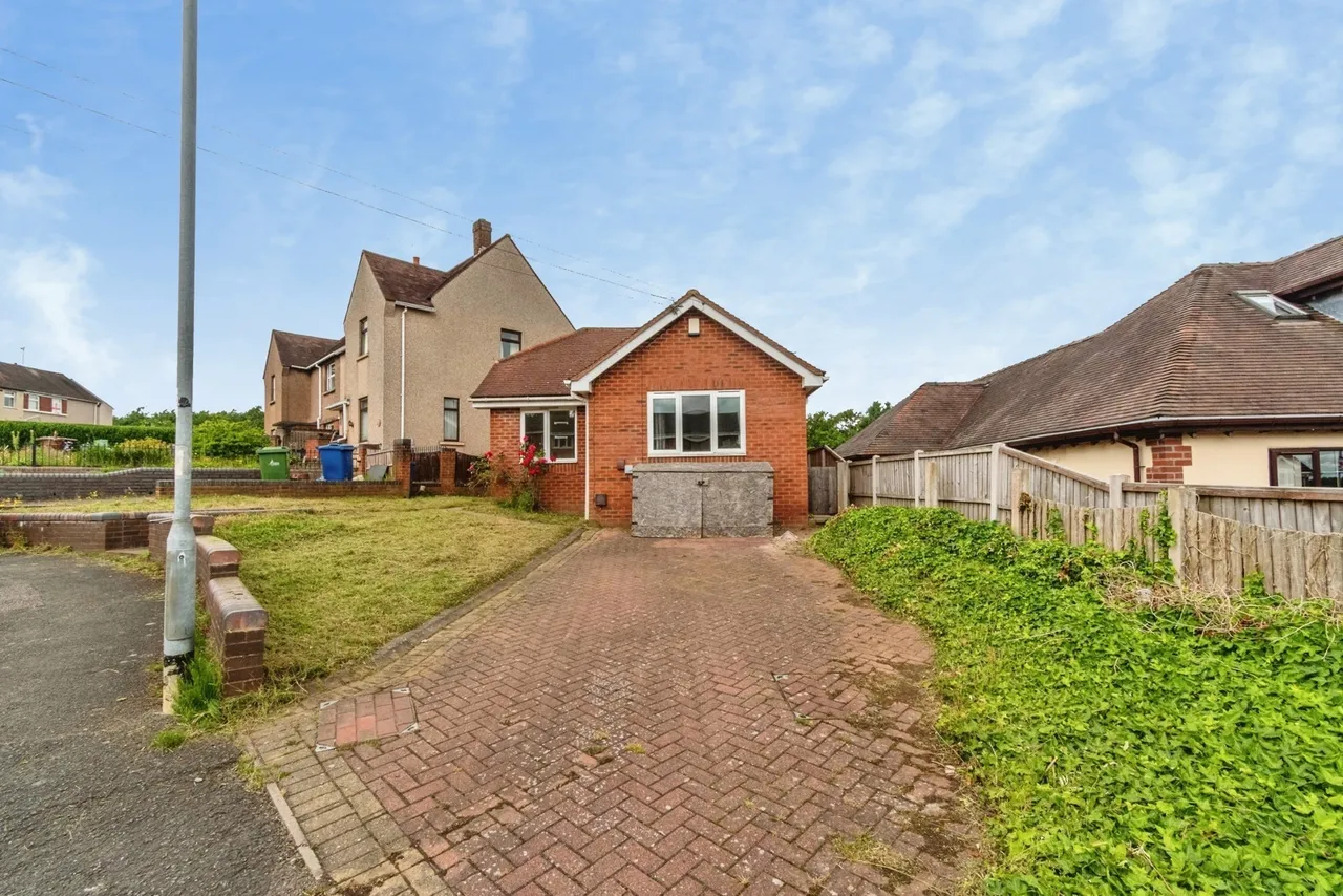 Bradbury Lane, Hednesford, Cannock, Staffordshire, WS12, photo 13