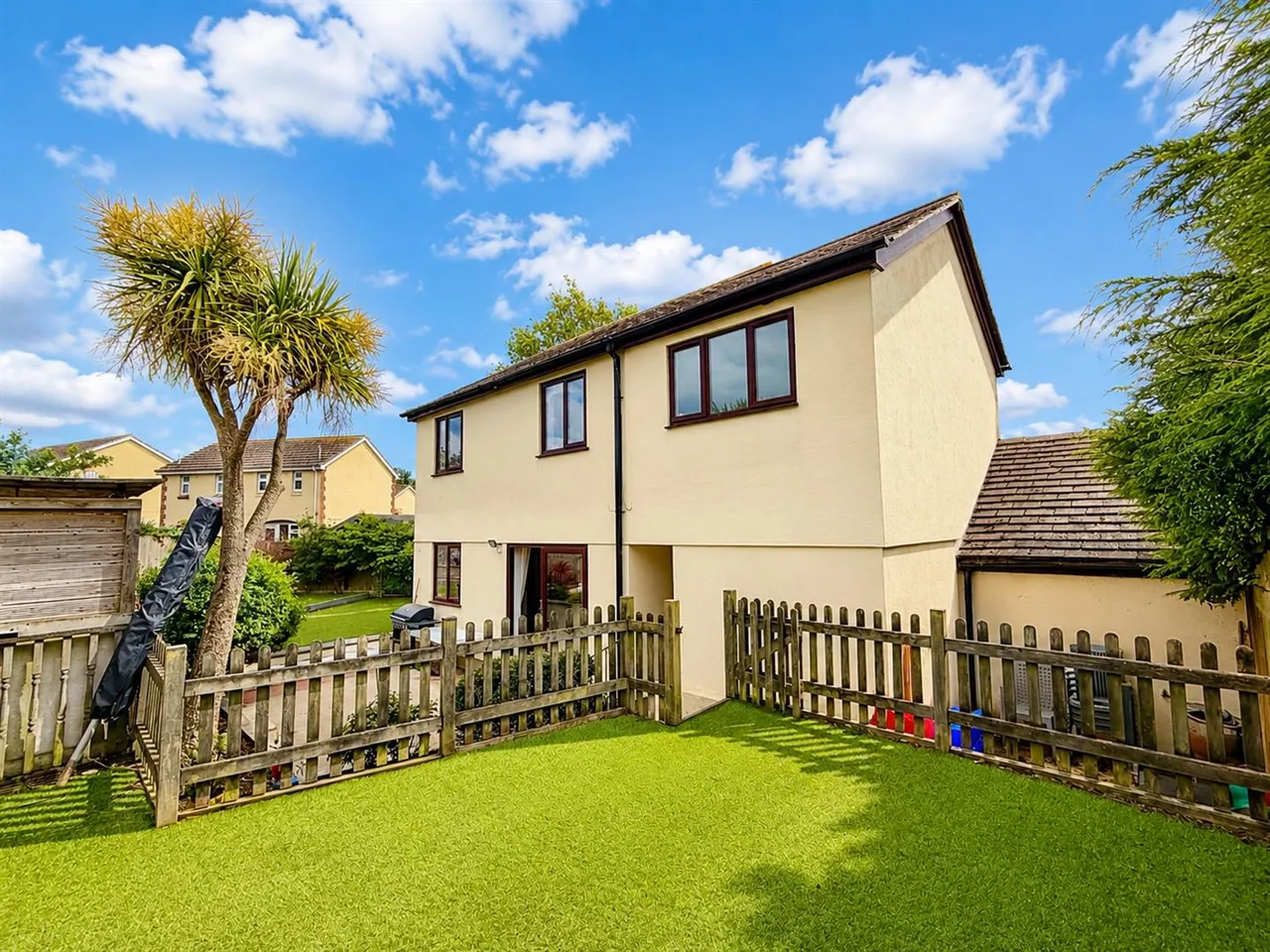 Alma Road, Brixham, photo 9