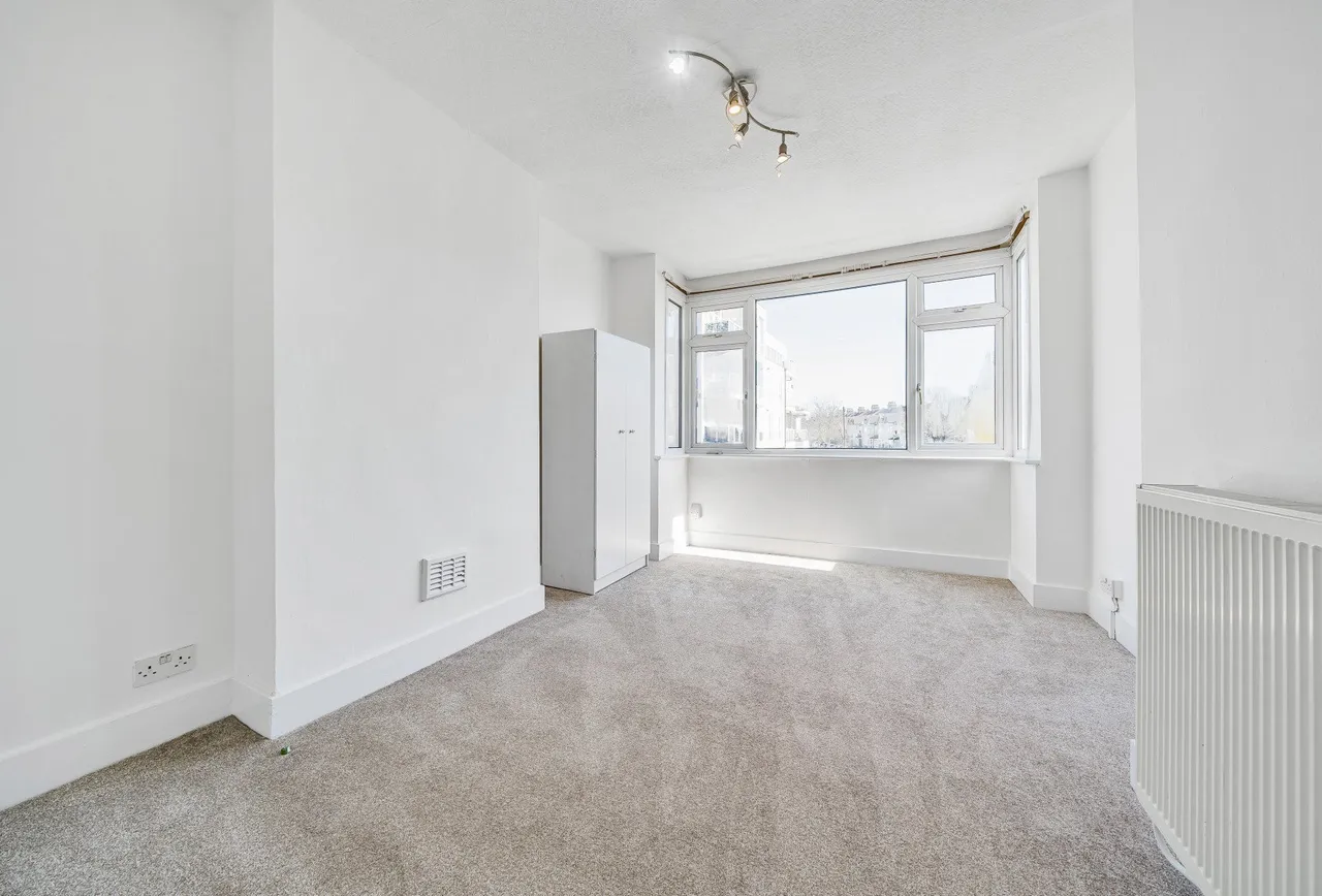 Streatham Road, Mitcham, CR4 2AE, photo 5