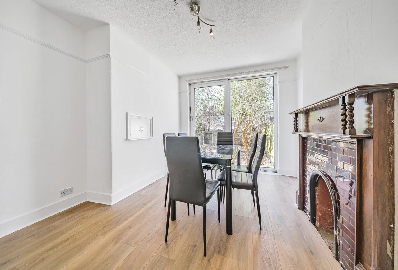 Streatham Road, Mitcham, CR4 2AE, photo 8