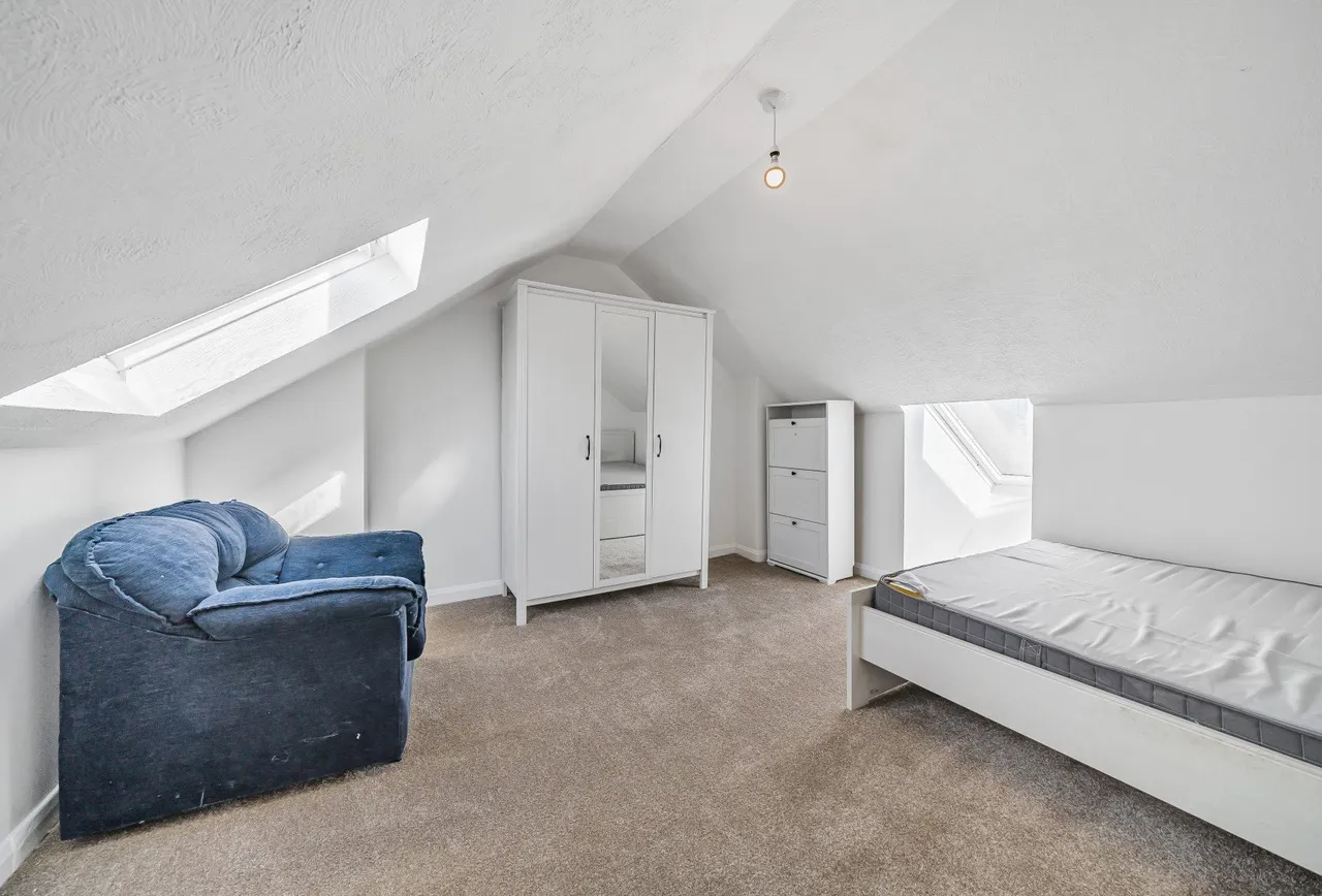 Streatham Road, Mitcham, CR4 2AE, photo 9