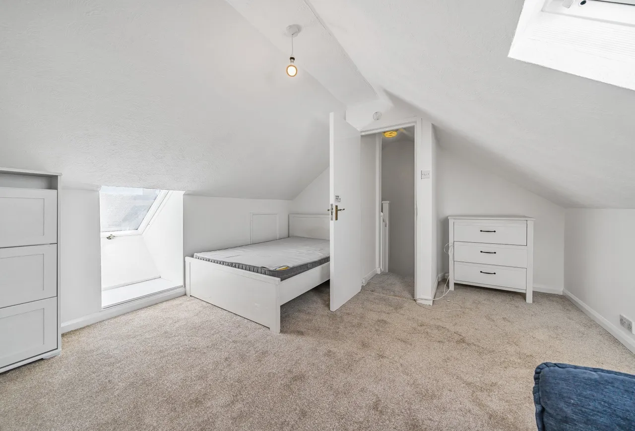 Streatham Road, Mitcham, CR4 2AE, photo 10
