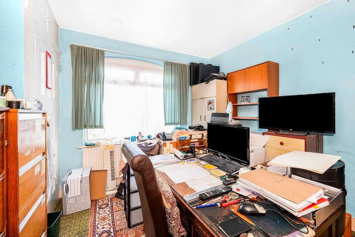 New North Road, Ilford, Essex, IG6 2UA, photo 12