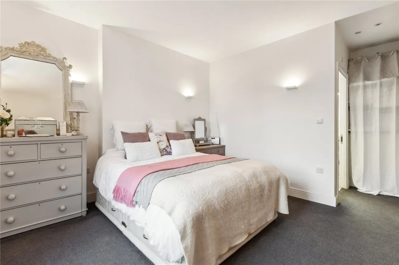 Olympic Mews, London, SW18, photo 6
