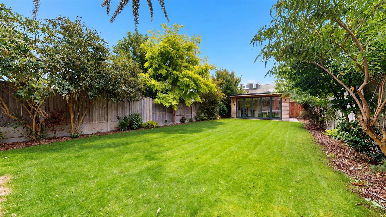 Vivian Drive, Southport, photo 27