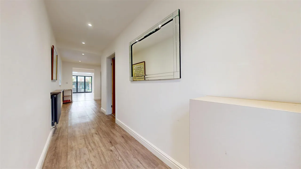 Vivian Drive, Southport, photo 5