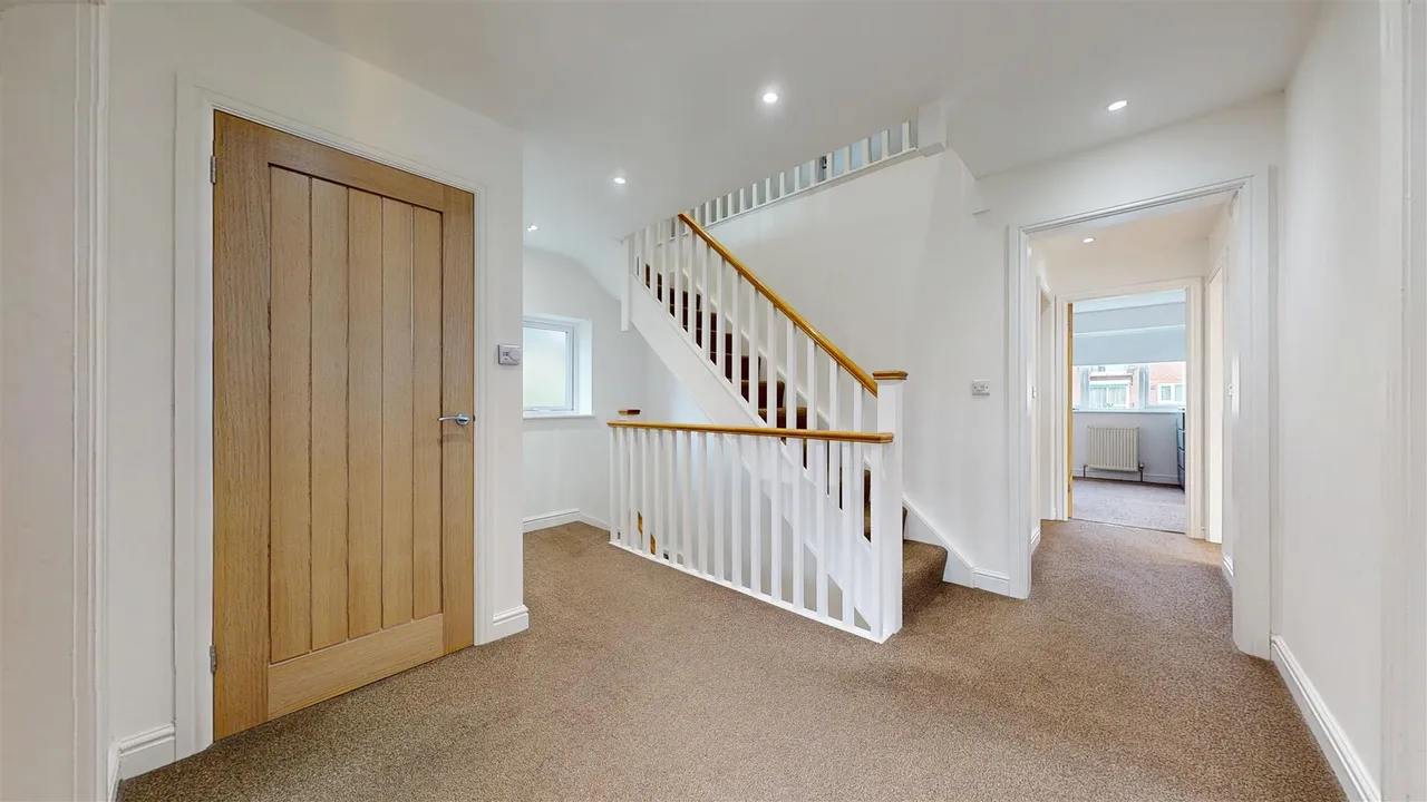 Vivian Drive, Southport, photo 14