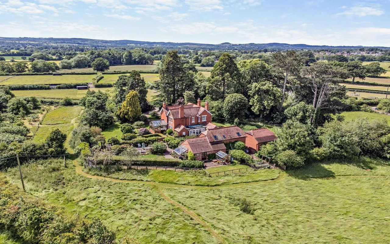 Ryton, Dorrington, SY5, photo 23