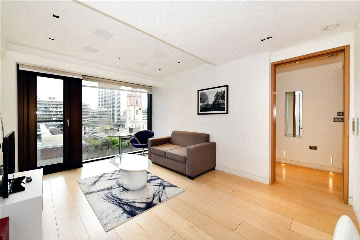 Wood Street, St Pauls, EC2Y, photo 4